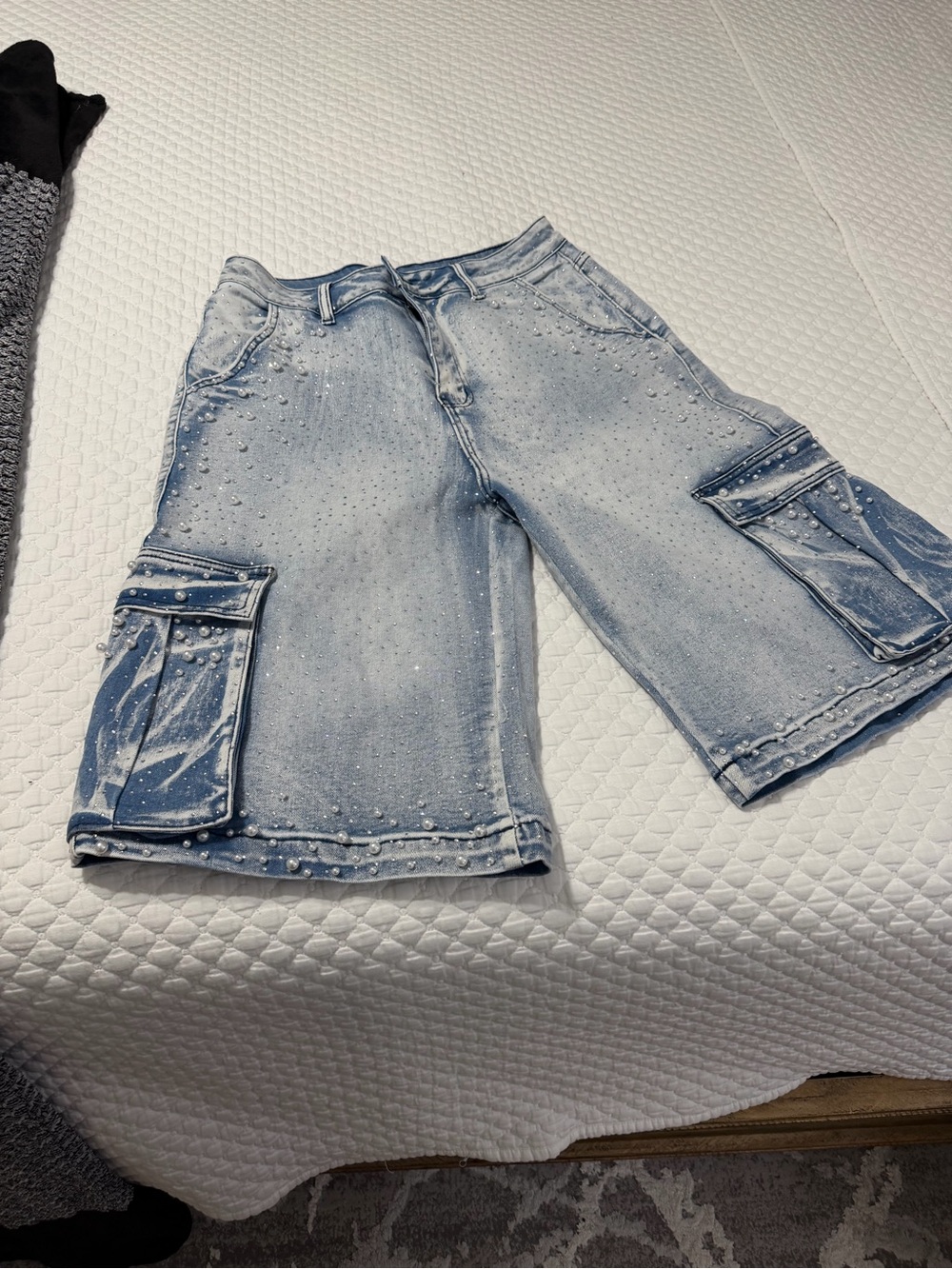 American Bazi Light Blue Pearl-Embellished Cargo Bermudas